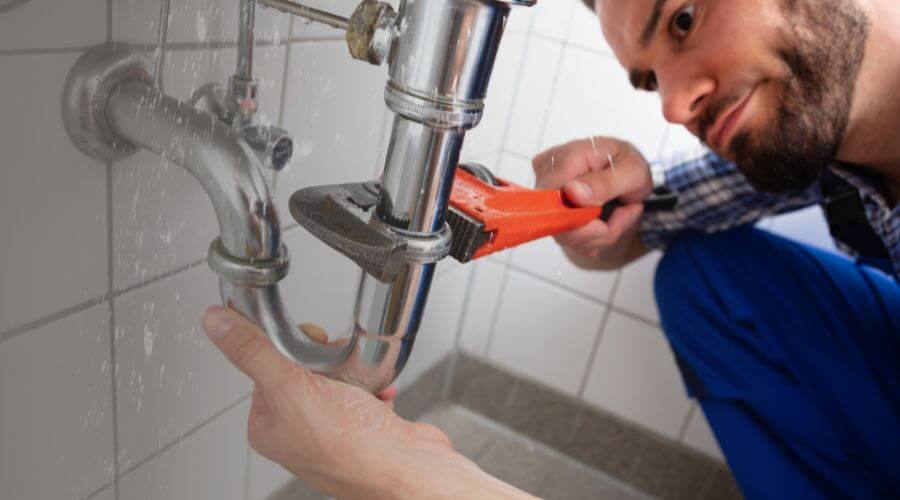 Local expert plumbing services in Bluff Springs, IL